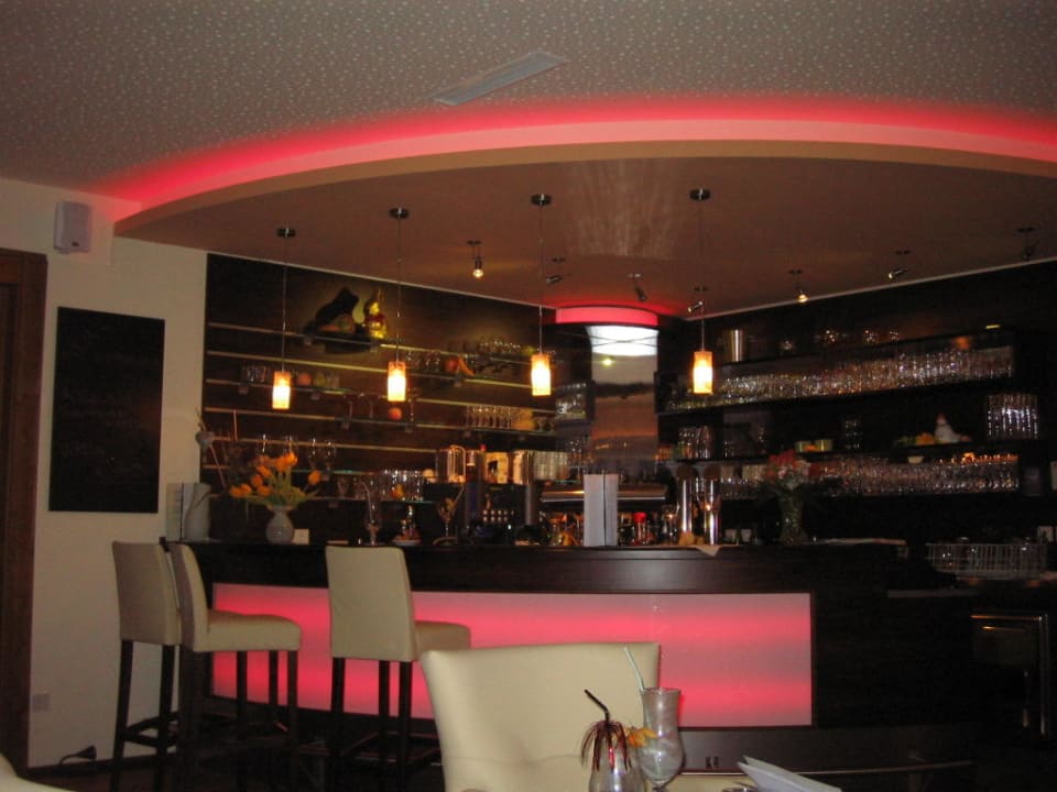 Blick auf die Bar Hotel Seehof Tauer