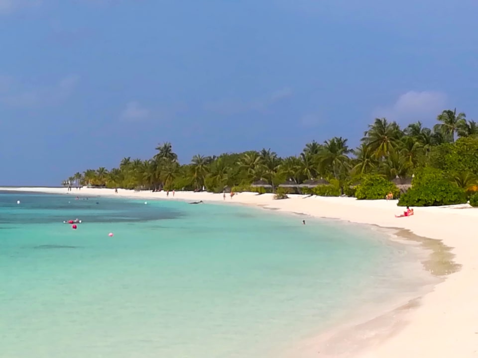 Strand Kuredu Island Resort & Spa