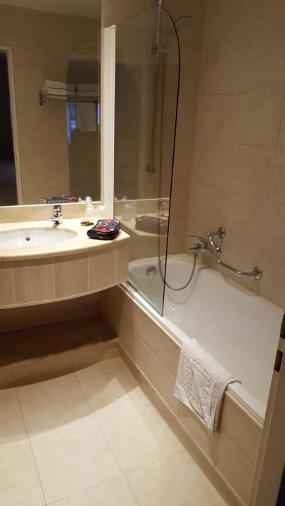 Bad Hotel L'Elysée Val d'Europe