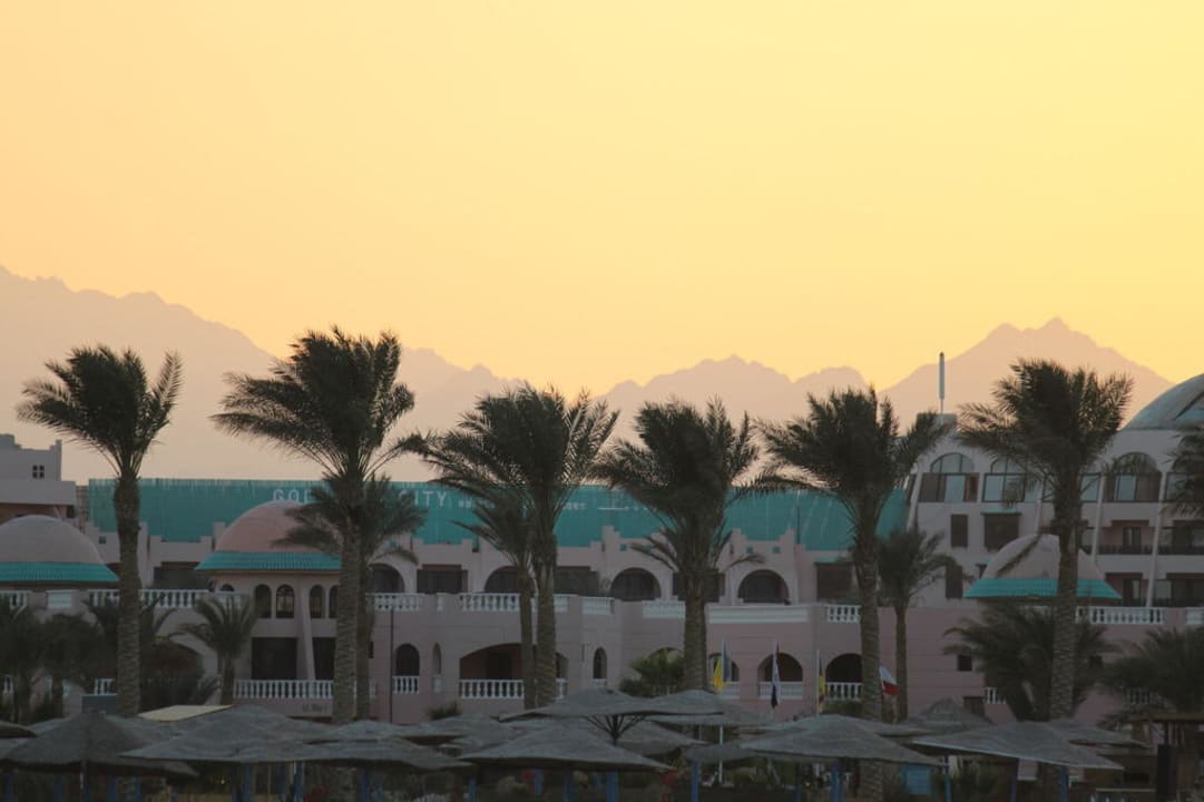 Abendstimmung  Blend Club Aqua Resort