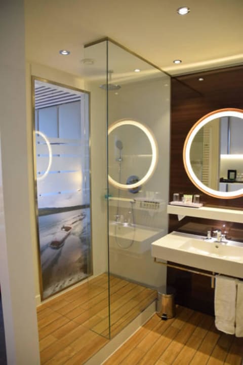 Renoviertes Zimmer Lindner Hotel Dusseldorf Seestern, part of JdV by Hyatt