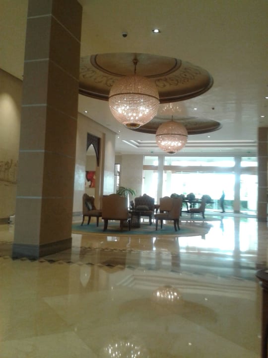 Hotellobby DoubleTree by Hilton Resort & Spa Marjan Island