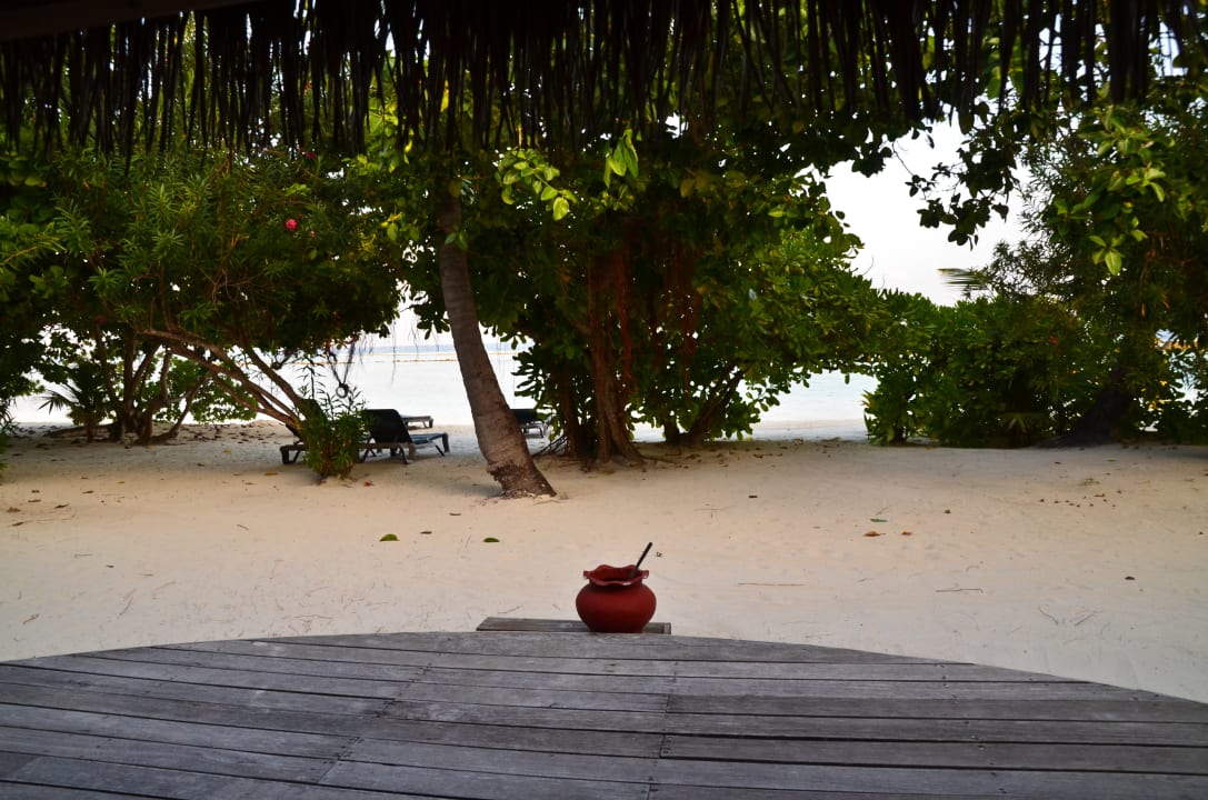 Strand Kuredu Island Resort & Spa