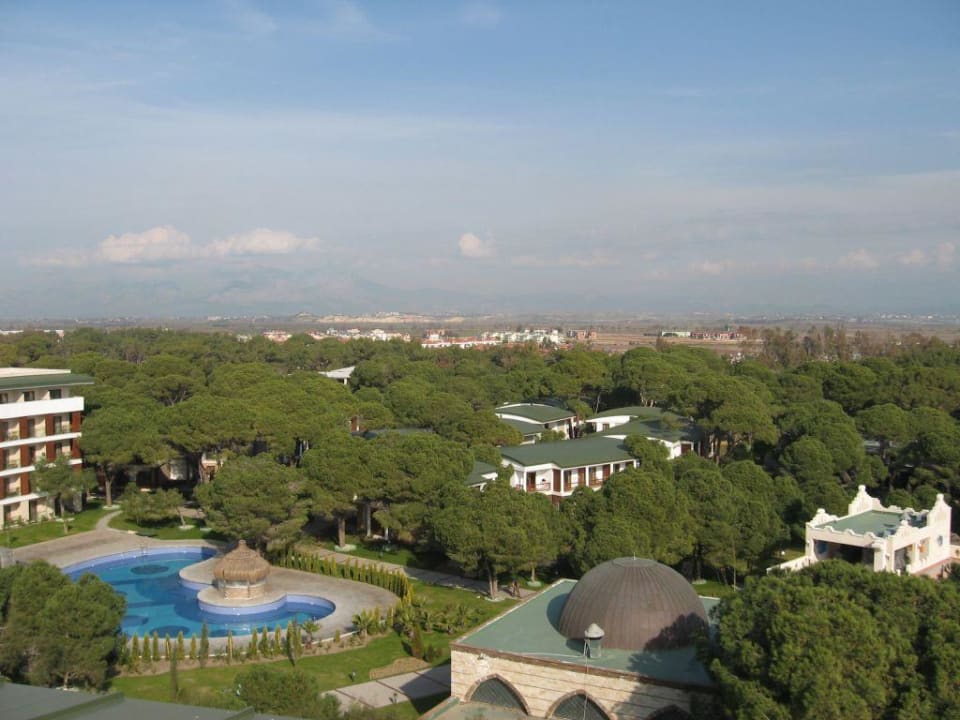 Aussicht auf die Bungalows und Relaxpool Voyage Belek Golf & Spa
