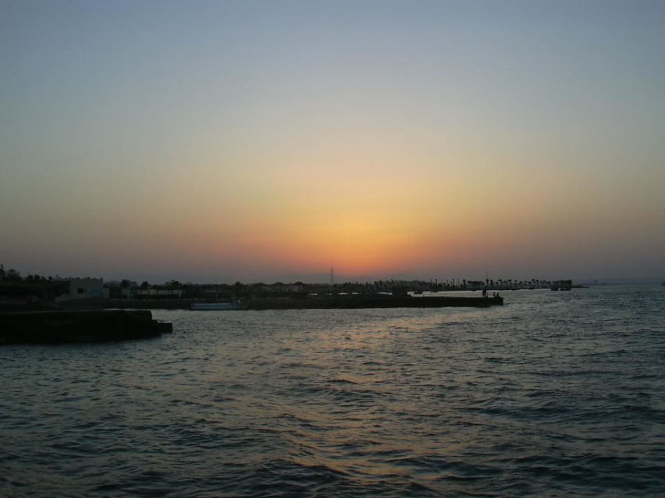 Sonnenuntergang Hotel Geisum Village