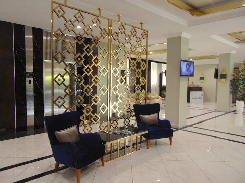 Lobby Wyndham Garden Tashkent