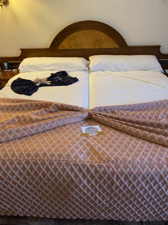 Zimmer Hotel Serrano Palace