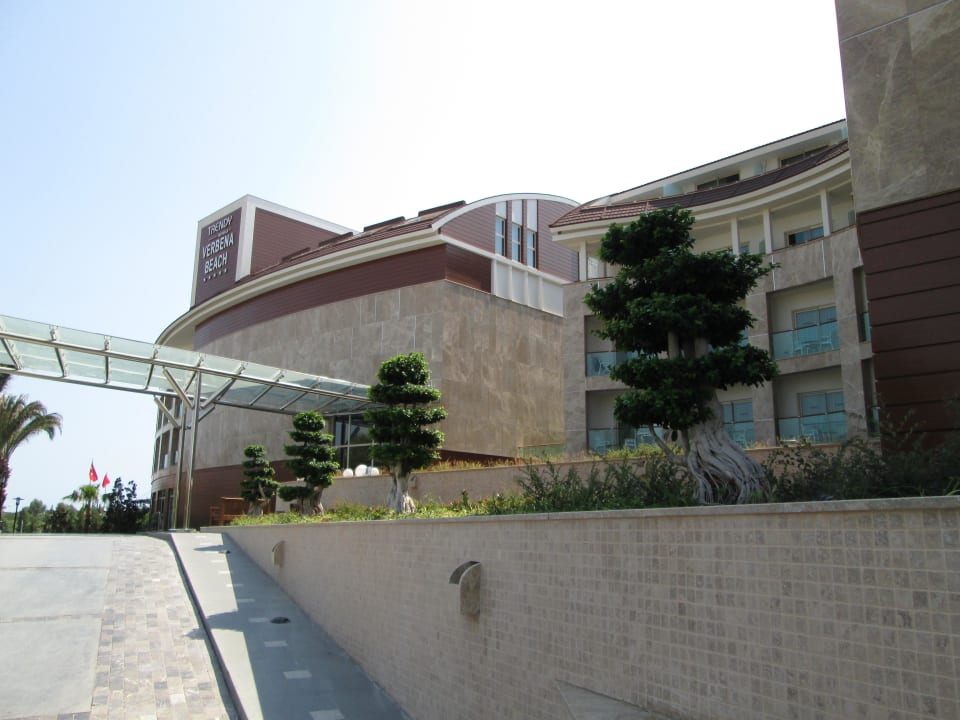 Auffahrt zum Trendy Sentido Trendy Verbena Beach