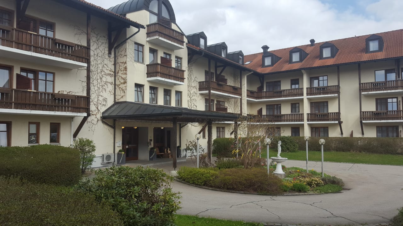 Außenansicht Landhotel Rosenberger