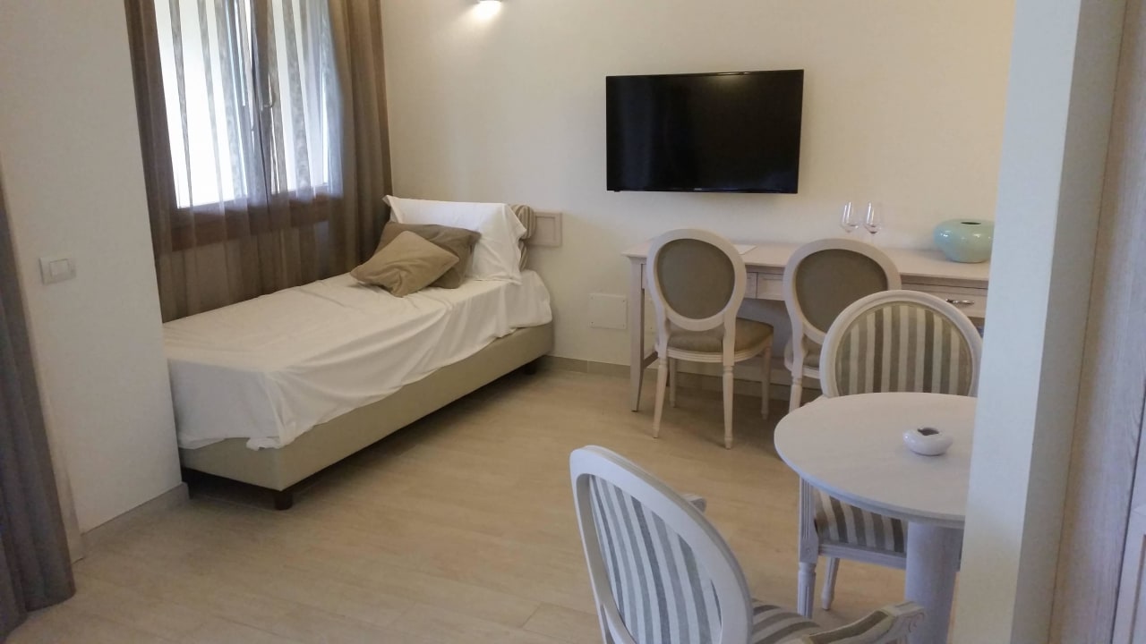 Kinderbett im Dreibettzimmer Hotel Marana