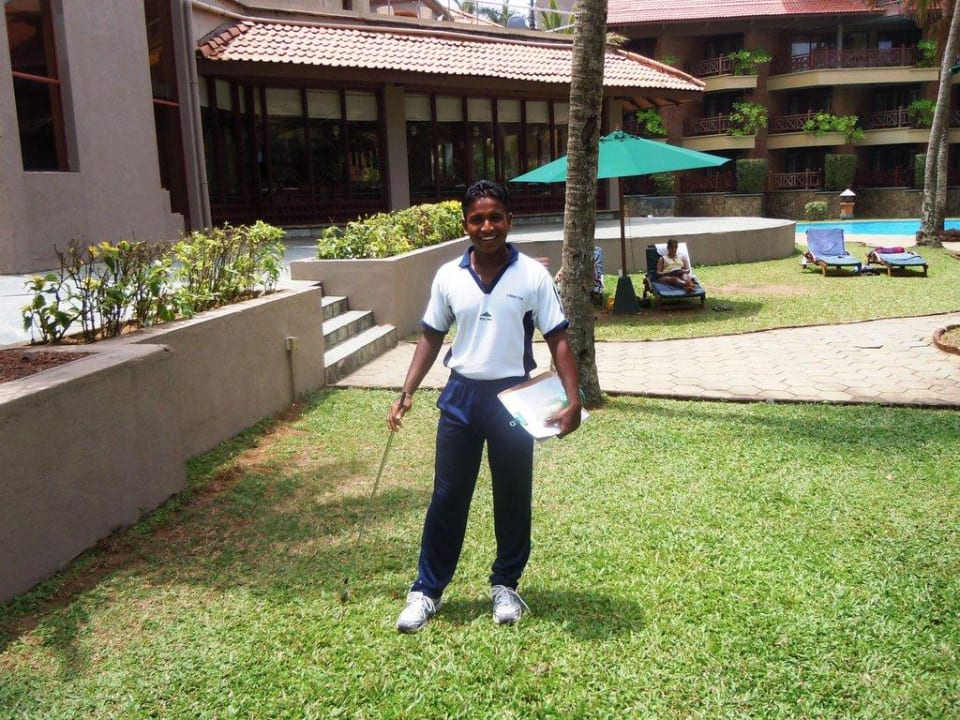 Animateur Royal Palms Beach Hotel