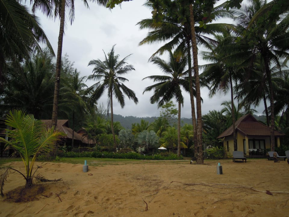 Strand Hotel Nang Thong Beach Resort 2