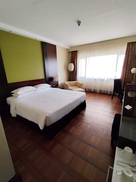 Zimmer Cinnamon Lakeside Hotel