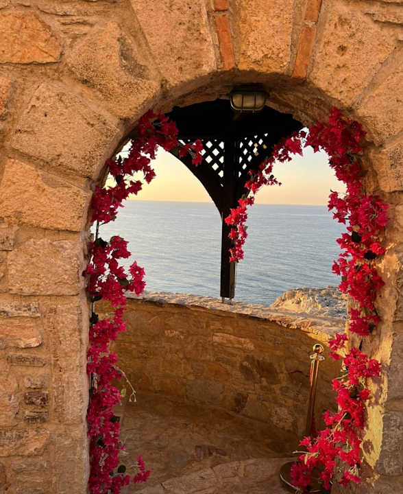 Außenansicht Hotel Kalithea Horizon Royal