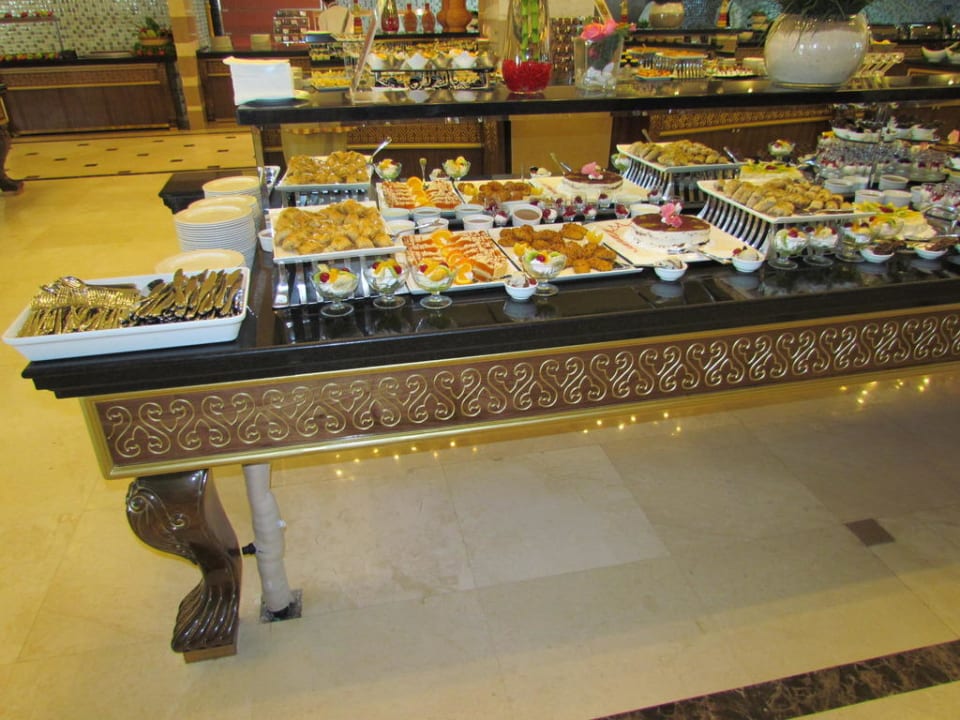 Abendbüffet Diamond Excellence Resort & Spa