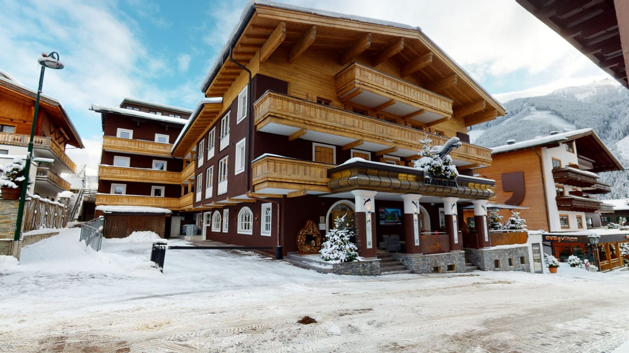 Außenansicht Hotel Panther'A