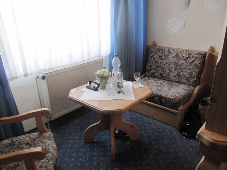 Sitzgruppe am Fenster Parkhotel Altes Kaffeehaus