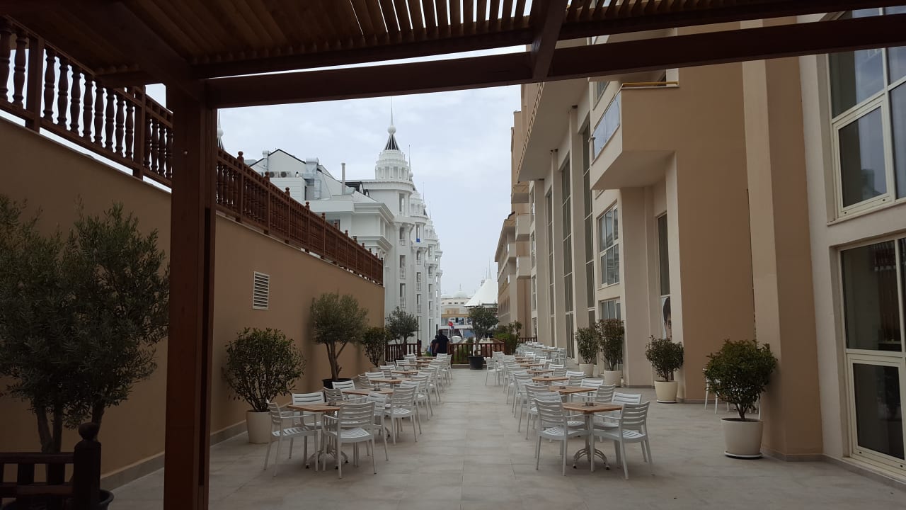 Gartenanlage Well Palace Side