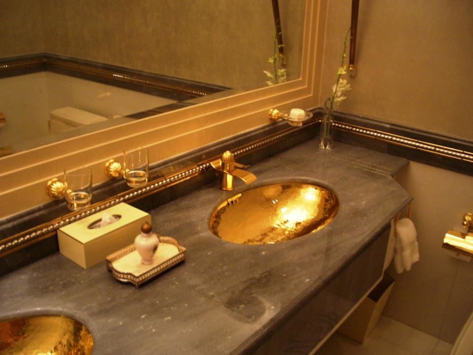 Presidential Suite - Gäste WC Emirates Palace Mandarin Oriental