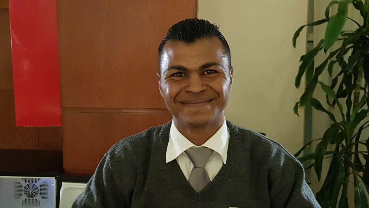 Ahmed Hamza... immer ein Lächeln auf den Lippen Pickalbatros White Beach Resort - Hurghada