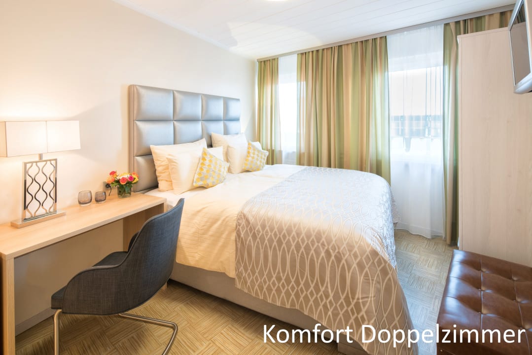 Zimmer NP Hotel Königshof