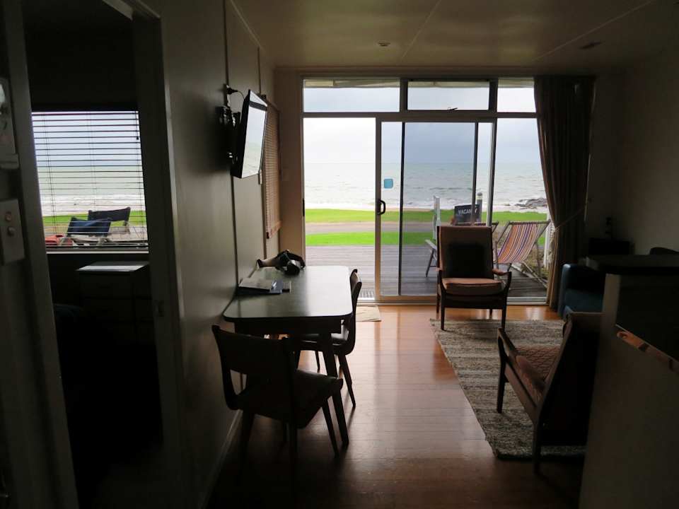 Zimmer Apartments Golden Sand Beachfront