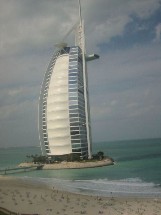 Widok z pokoju Jumeirah Beach Hotel