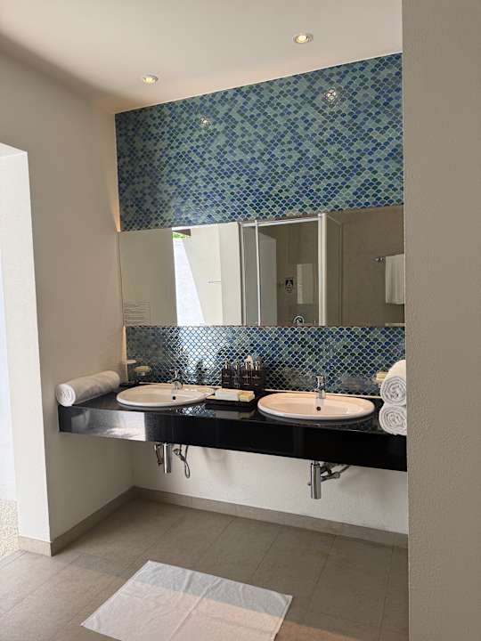 Zimmer Adaaran Select Meedhupparu Island Resort - Premium All Inclusive