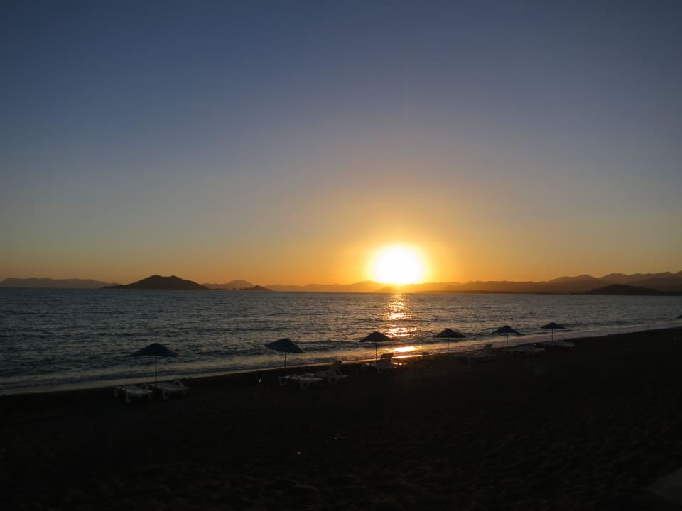 Sonnenuntergang Hotel Truva