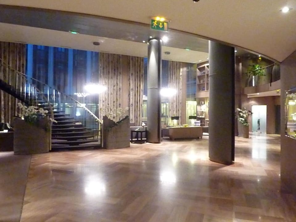 Lobby Hotel Sofitel Strasbourg Grande Ile