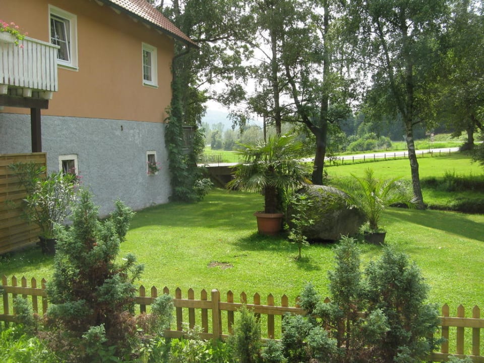 Blick von der Terrasse Zimmer 5 Hotel Landgasthof Hammermühle