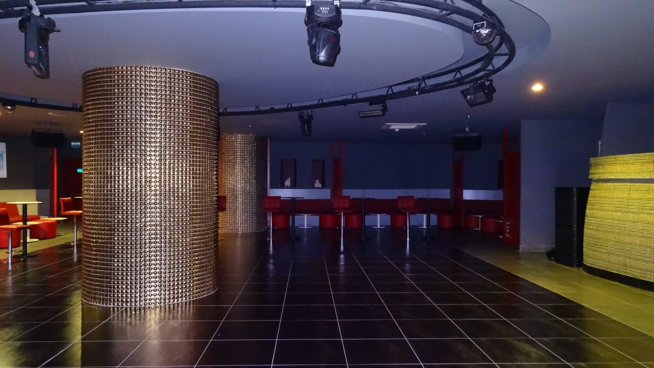 Disco Royal Taj Mahal Hotel