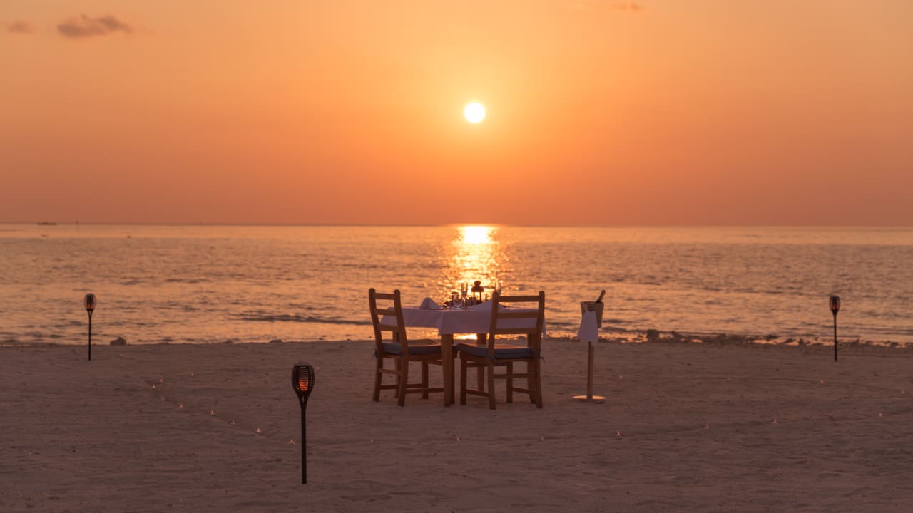 Strand Innahura Maldives Resort