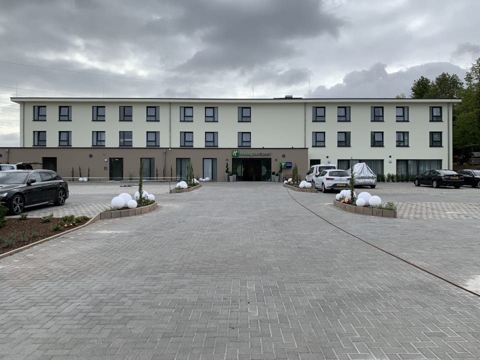 Außenansicht Holiday Inn Express Merzig