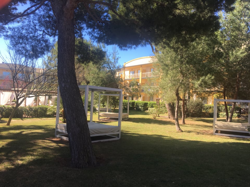 Gartenanlage Zafiro Mallorca