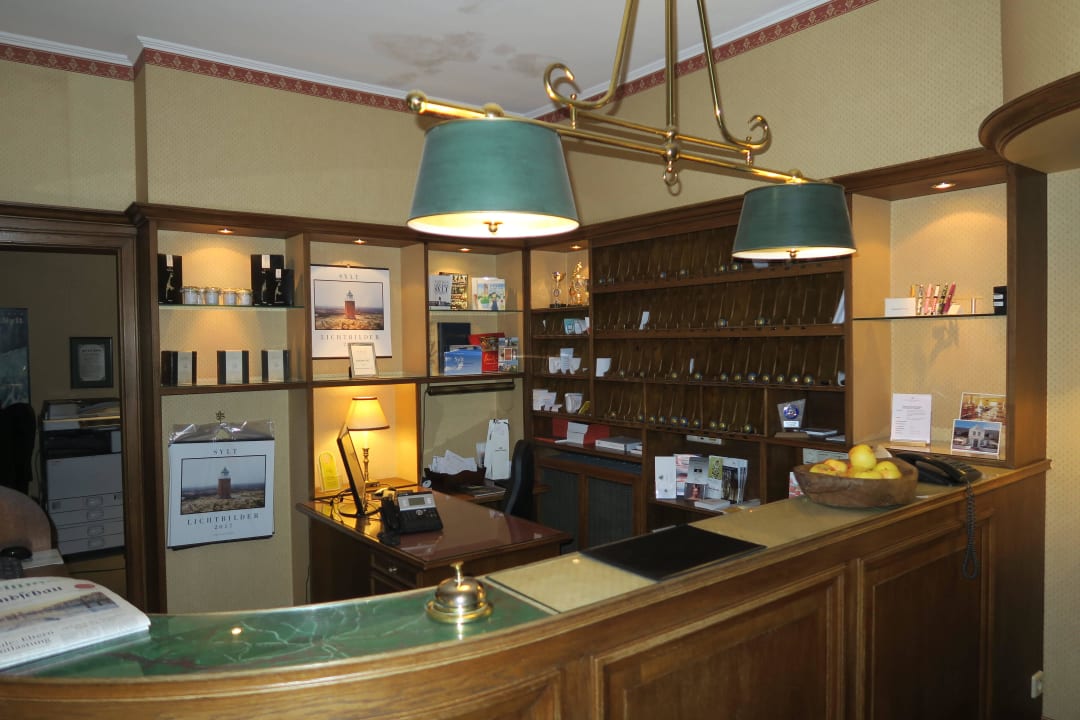 Rezeption Hotel Stadt Hamburg