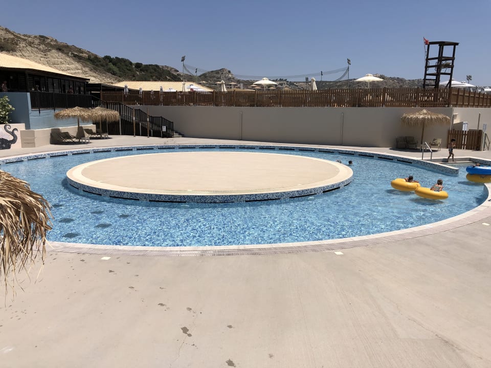 Pool Blue Lagoon Village