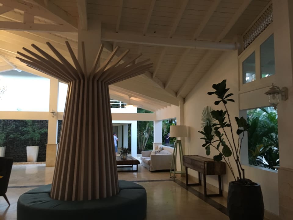 Lobby Wyndham Alltra Samana