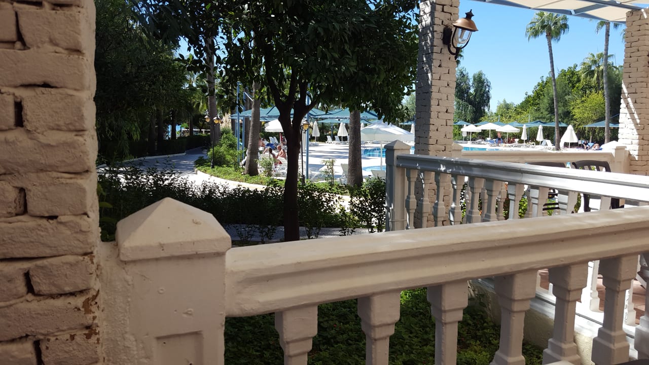 Ausblick Iz Flower Side Beach Hotel