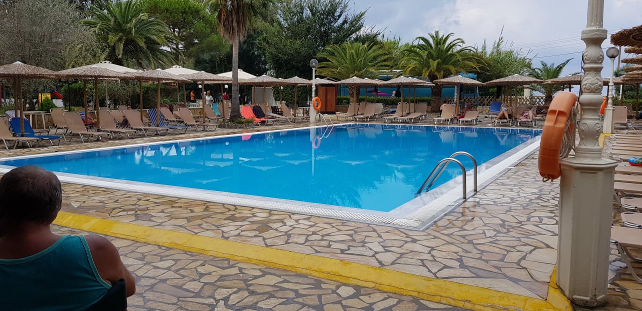 Pool Apartments Angela Beach