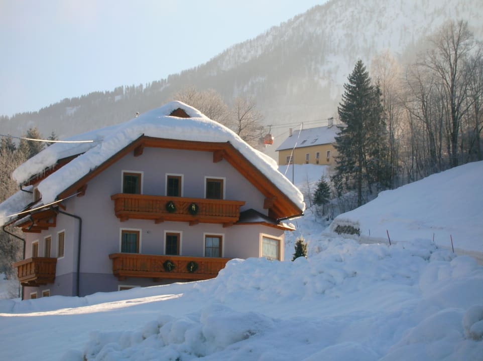 Außenansicht Chalets und Apartments Hauserhof