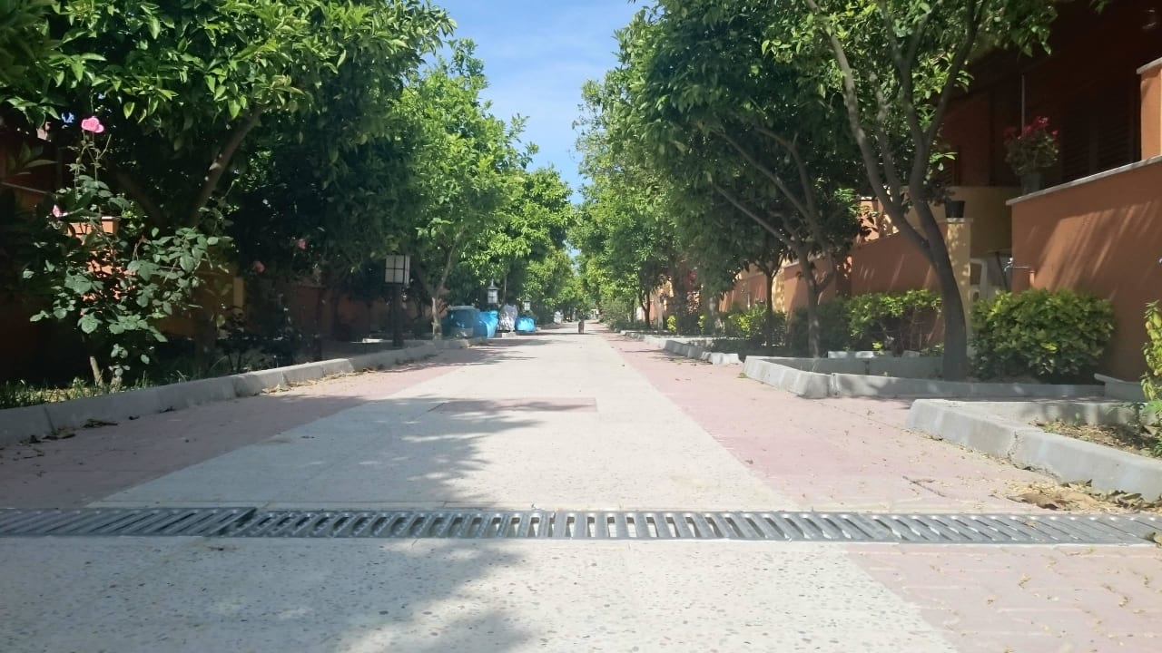 Neuer Wasserablauf Özlem Garden Hotel