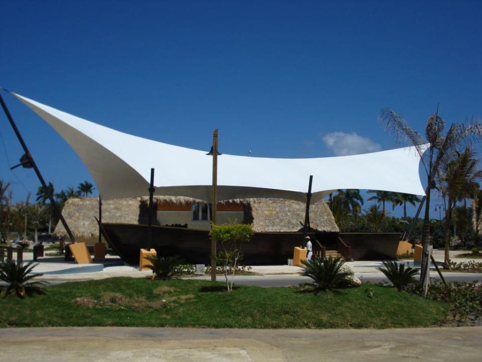 Neue Bar im Club Royalton Splash Punta Cana