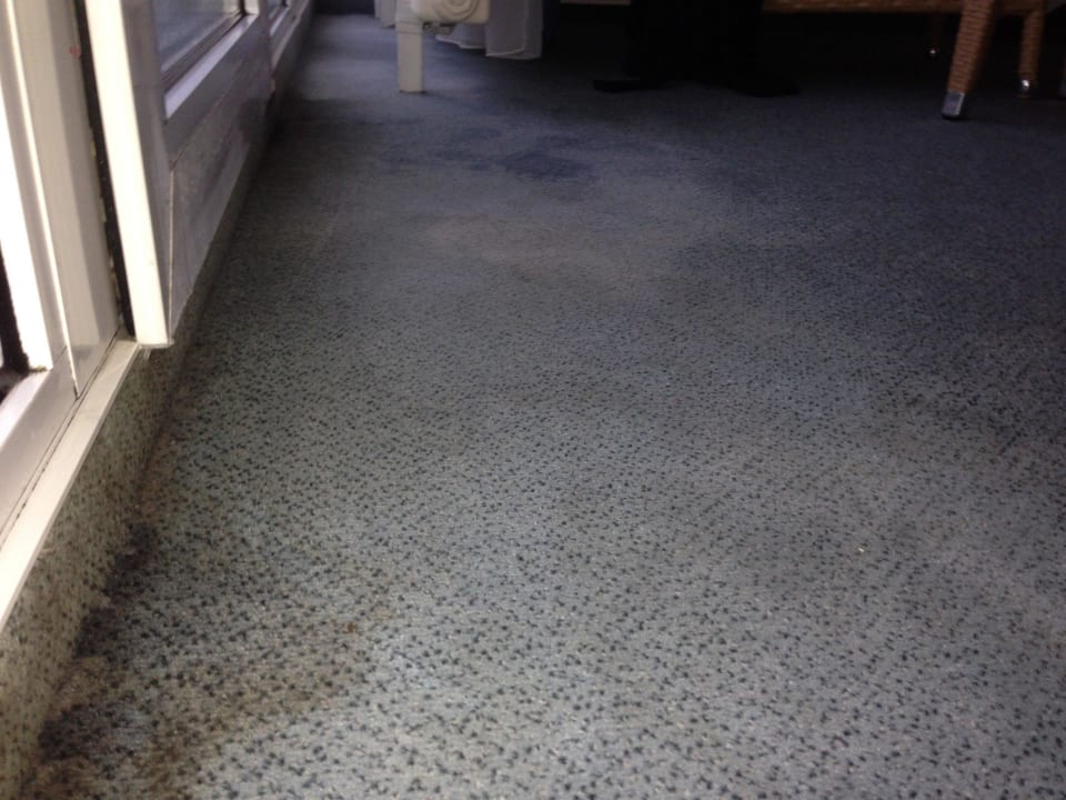 Wasserschaden schon lange vorhanden im Zimmer  Center Parcs Park Nordseeküste