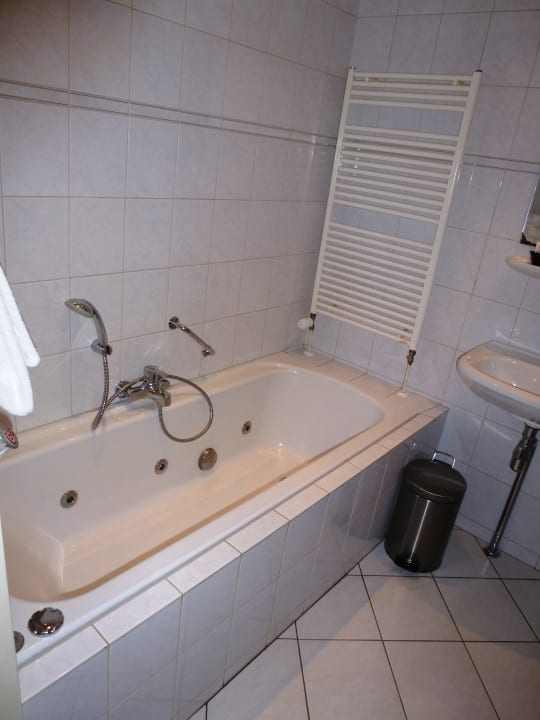 Wanne mit Whirlpoolfunktion Hotel Meyer