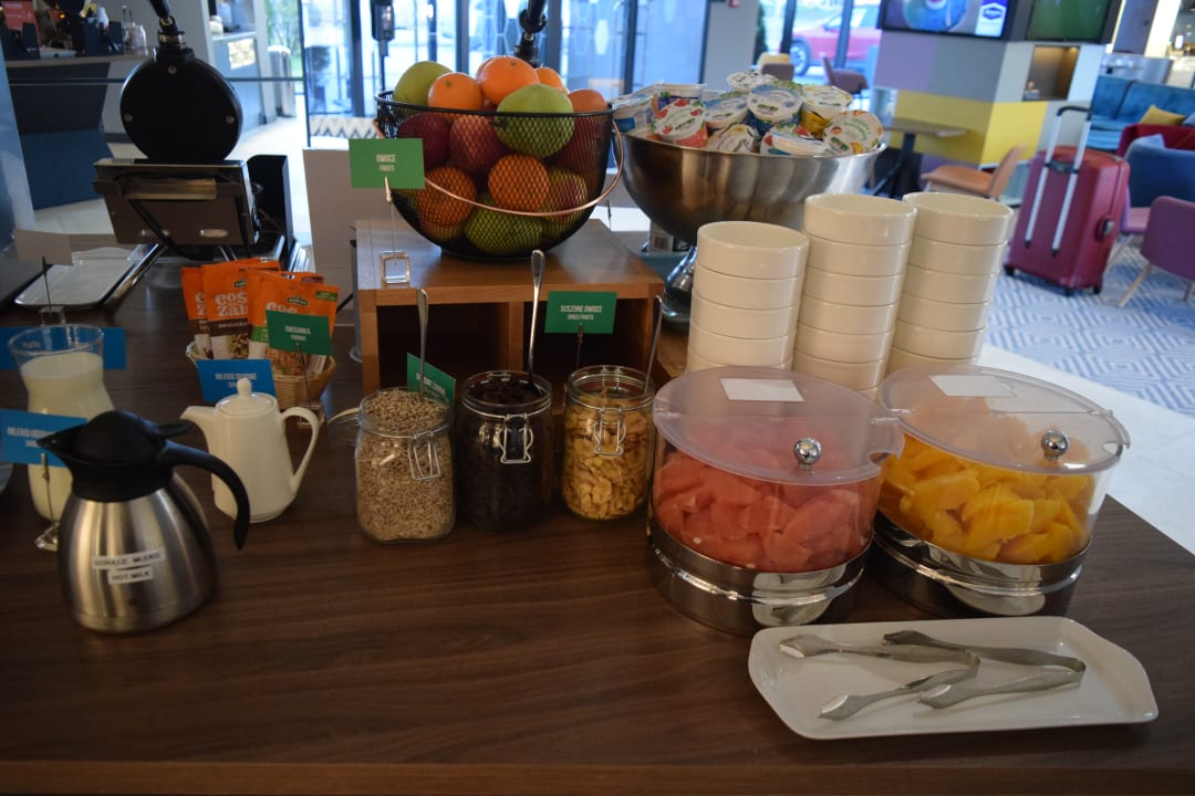 Gastro Hampton by Hilton Krakow Airport