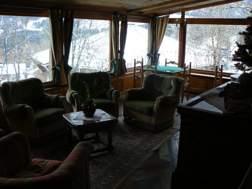 Pokój dzienny z widokiem na góry Hotel Trunka Lunka