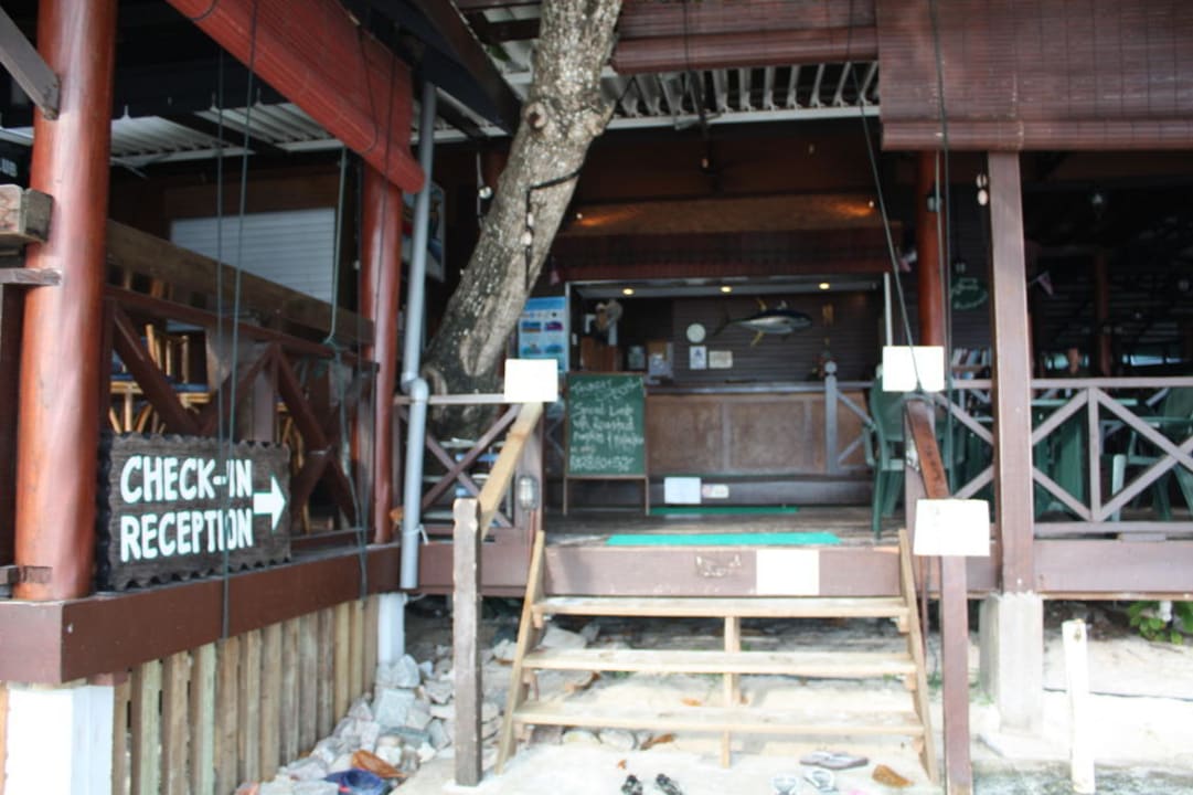 Eingang Perhentian Tuna Bay Island Resort