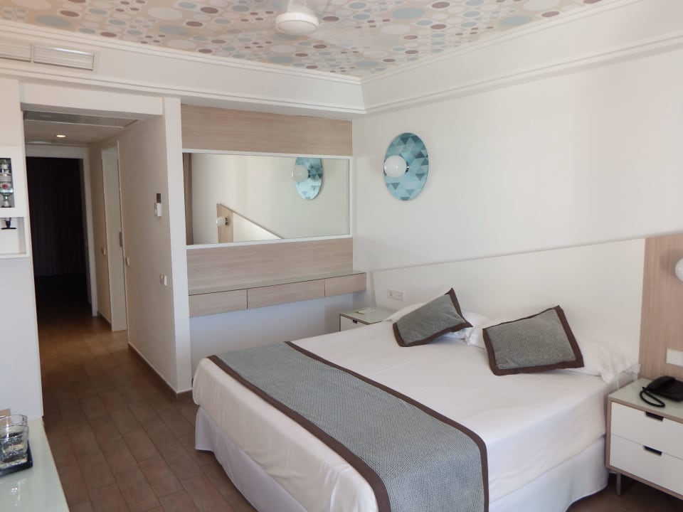 Swim-Up-Suite / Schlafzimmer Hotel Riu Gran Canaria