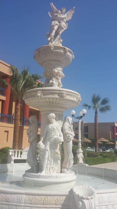 Gartenanlage Hotel Titanic Palace